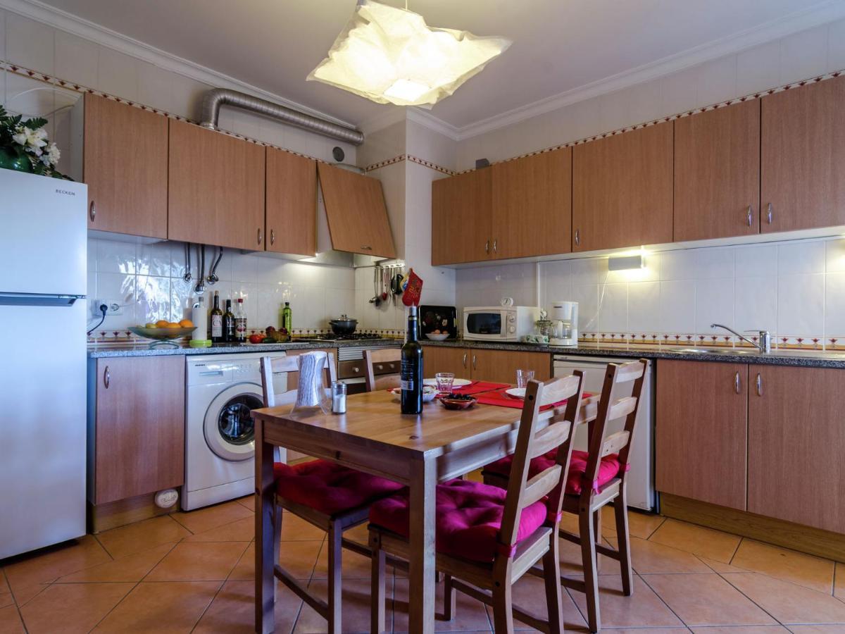 This Warm And Comfortable Apartment Lagos Chambre photo