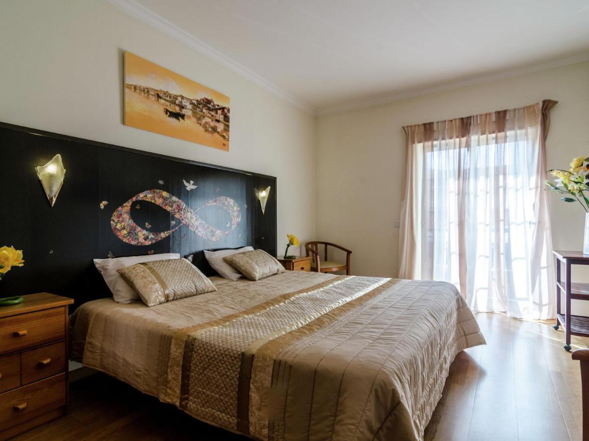 This Warm And Comfortable Apartment Lagos Chambre photo