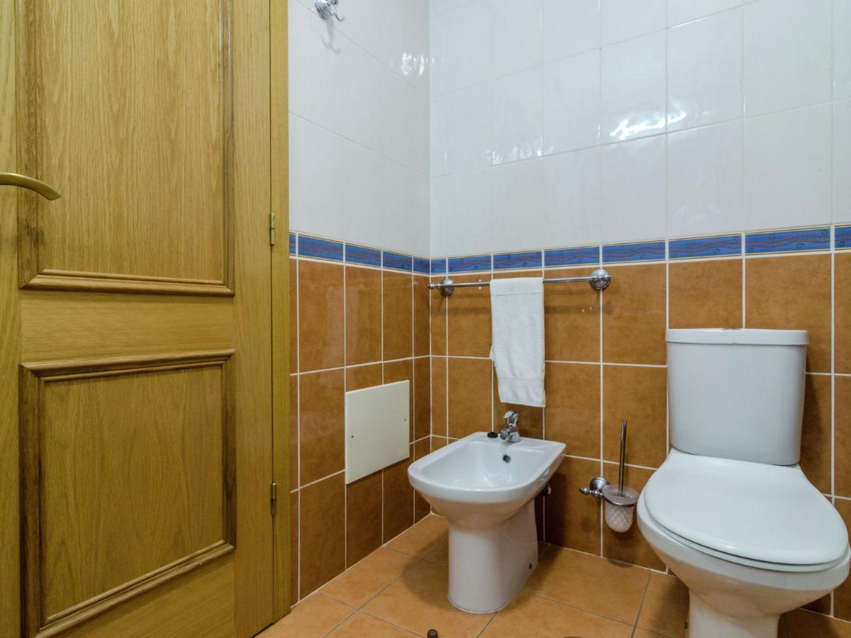 This Warm And Comfortable Apartment Lagos Chambre photo