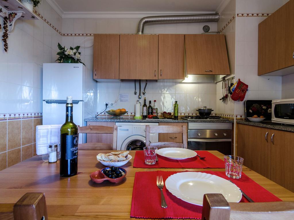 This Warm And Comfortable Apartment Lagos Chambre photo